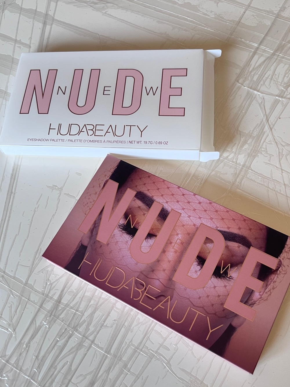 NEW! Huda Beauty NUDE Eyeshadow Palette -